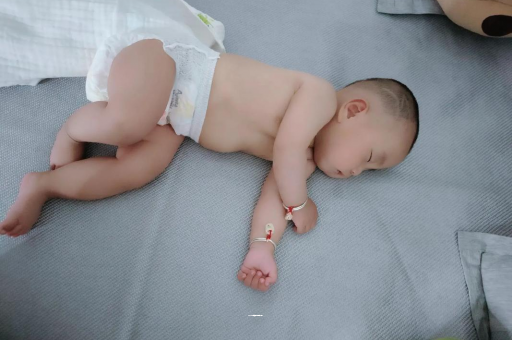 太康孕妇显怀早的原因